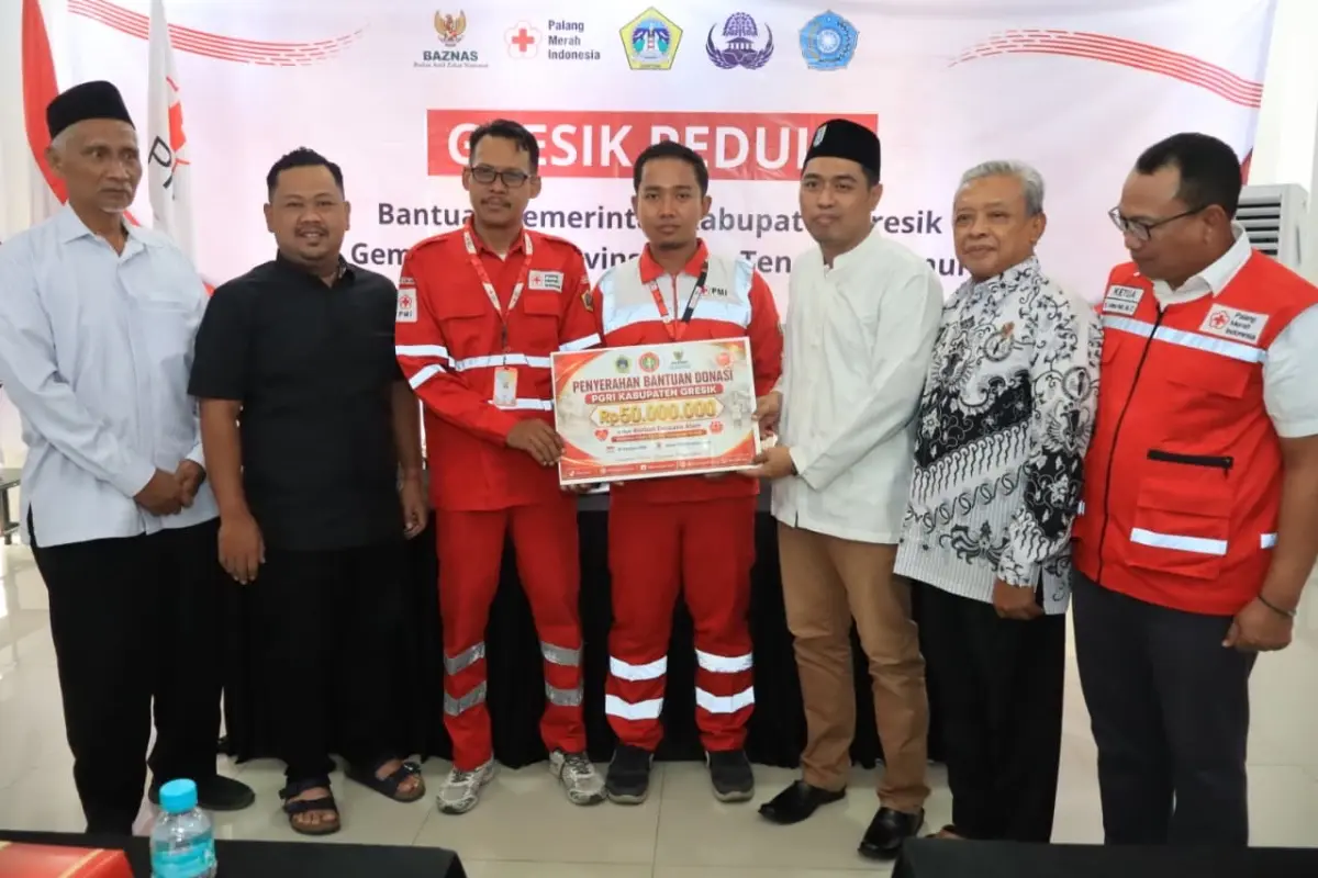 Gresik Kirim Bantuan Rp250 Juta untuk Gempa NTT, Para Guru Ikut Berdonasi