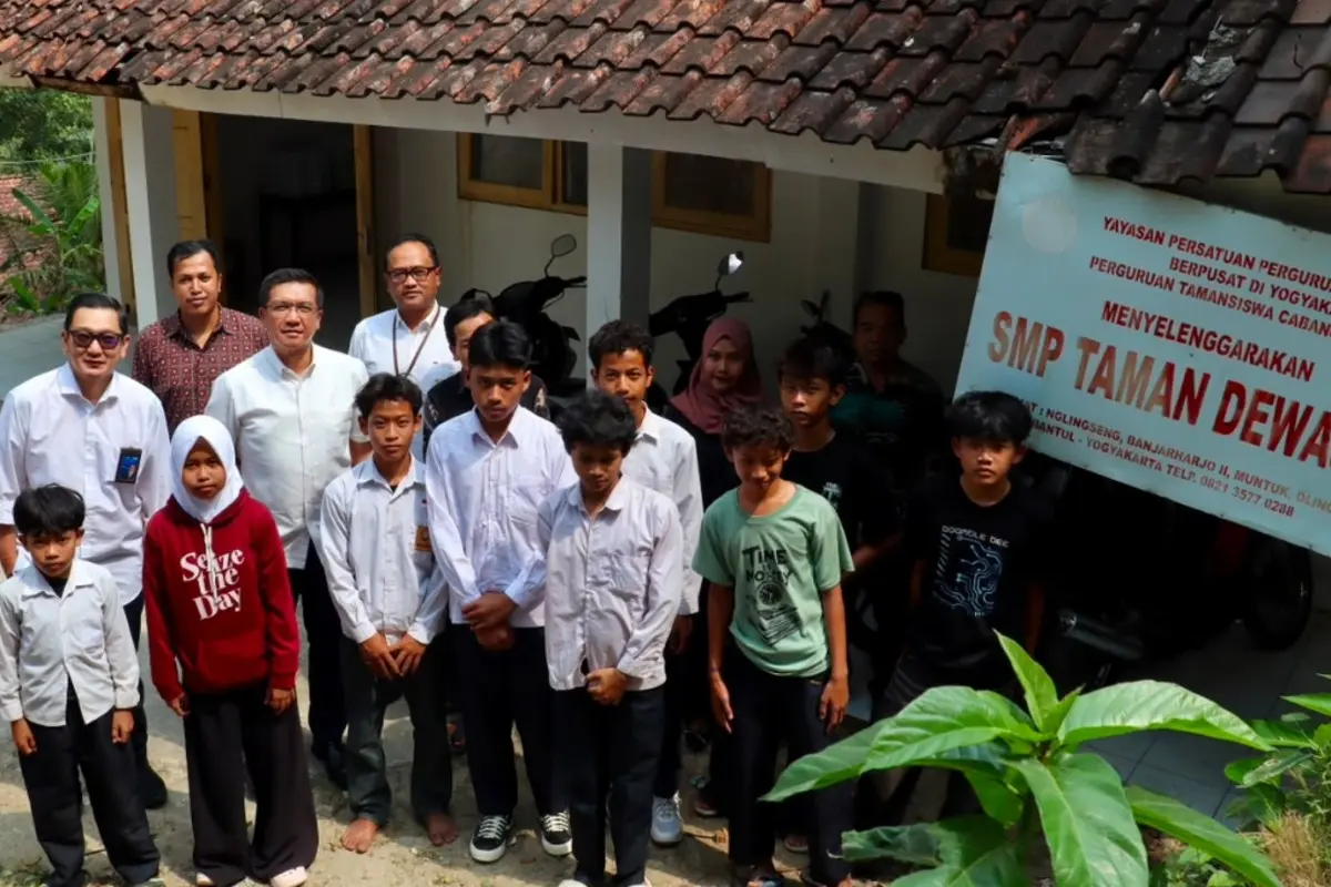 Lebih dari Modal Usaha, PNM Bantu Wujudkan Mimpi Anak Nasabah lewat Bantuan Pendidikan