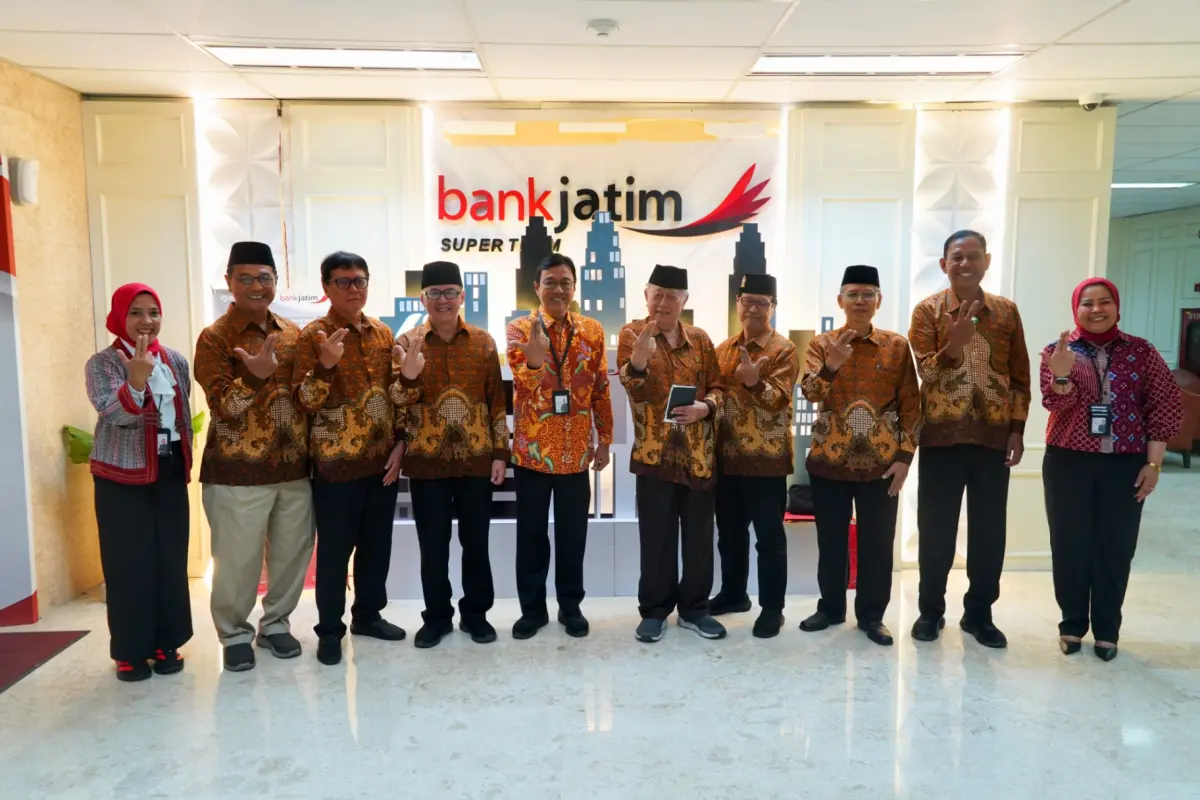 Bank Jatim dan PWRI Jatim Perkuat Sinergi, Hadirkan Kartu Pintar Elektronis bagi Anggota
