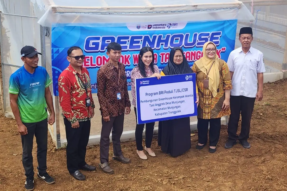Dukung Pertanian Berkelanjutan, BRI Bangun Greenhouse bagi Kelompok Wanita Tani di Trenggalek