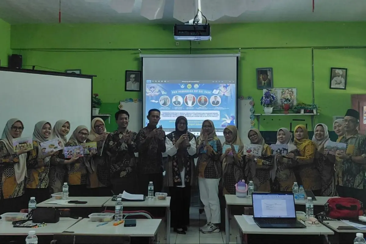 Dari Literasi Budaya Menuju Pendidikan Multikultural: Dosen FIP UNJ Tingkatkan Kompetensi Guru SDN di Bekasi