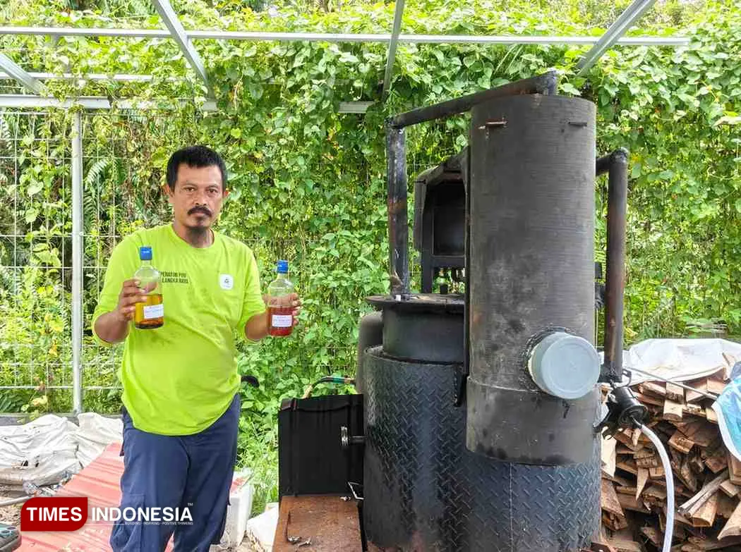 produk hasil olahan limbah plastik Palangka Raya 2