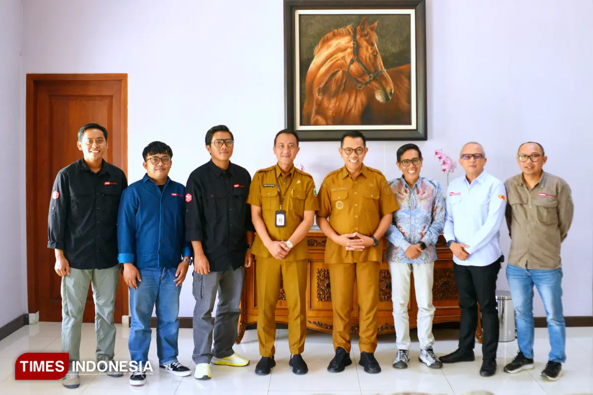 Wali Kota Batu Nurochman Times Indonesia 3