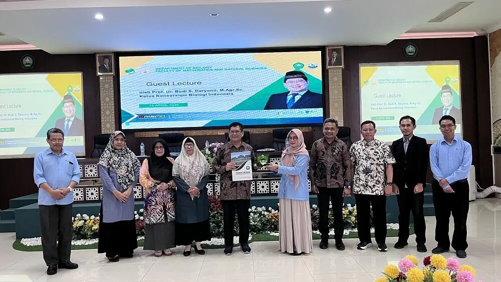 Guest Lecturer FMIPA UNISMA Undang Narasumber Dekan Fakultas Biologi UGM