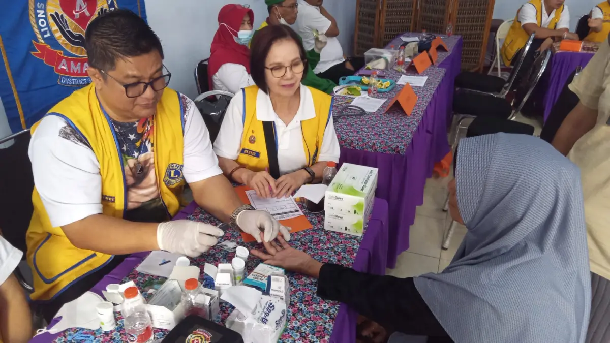 Lions Club IKA UNS Malang 2
