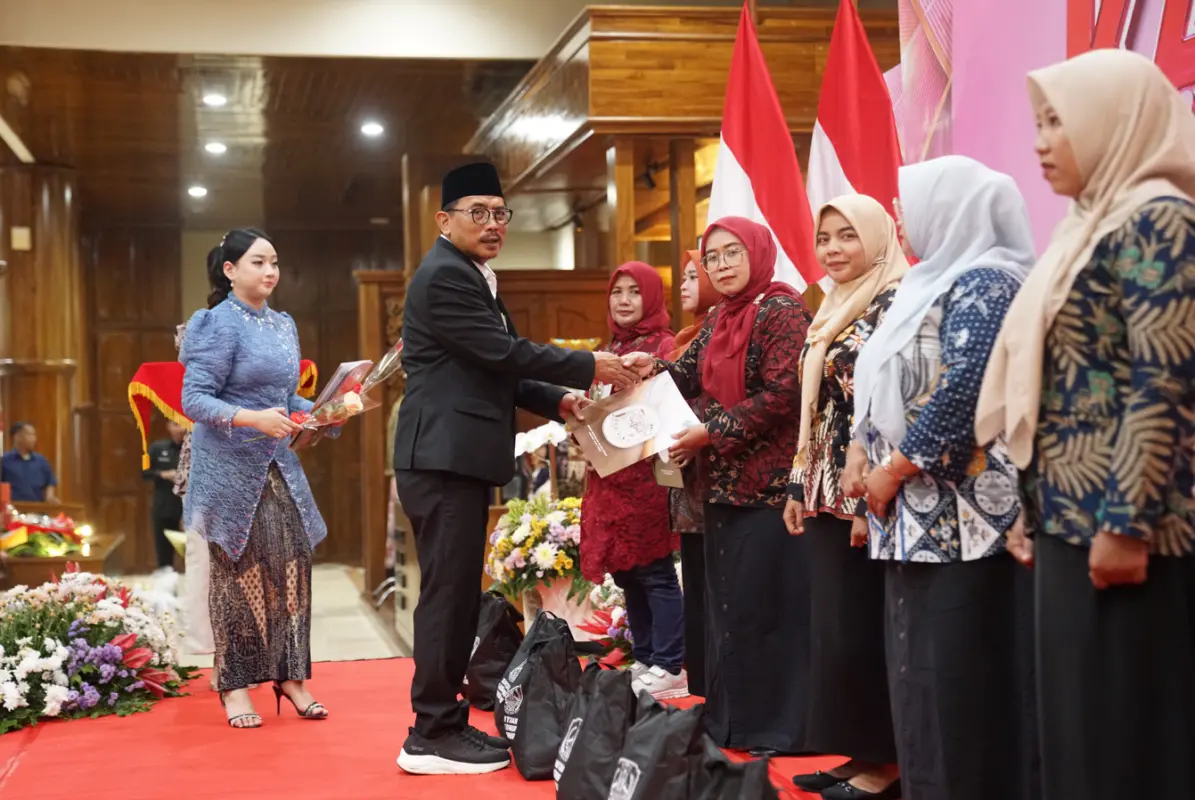 DPRD Jatim beri apresiasi khusus bagi 62 sosok perempuan