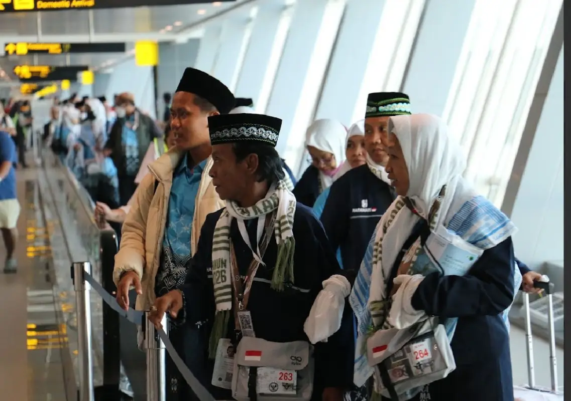 Calon Jemaah Haji Embarkasi Surabaya