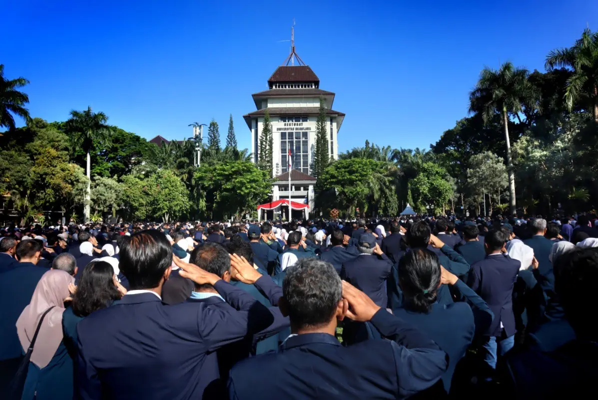 Prof Widodo dalam sambutan upacara peringatan Hardiknas 2026 - 1