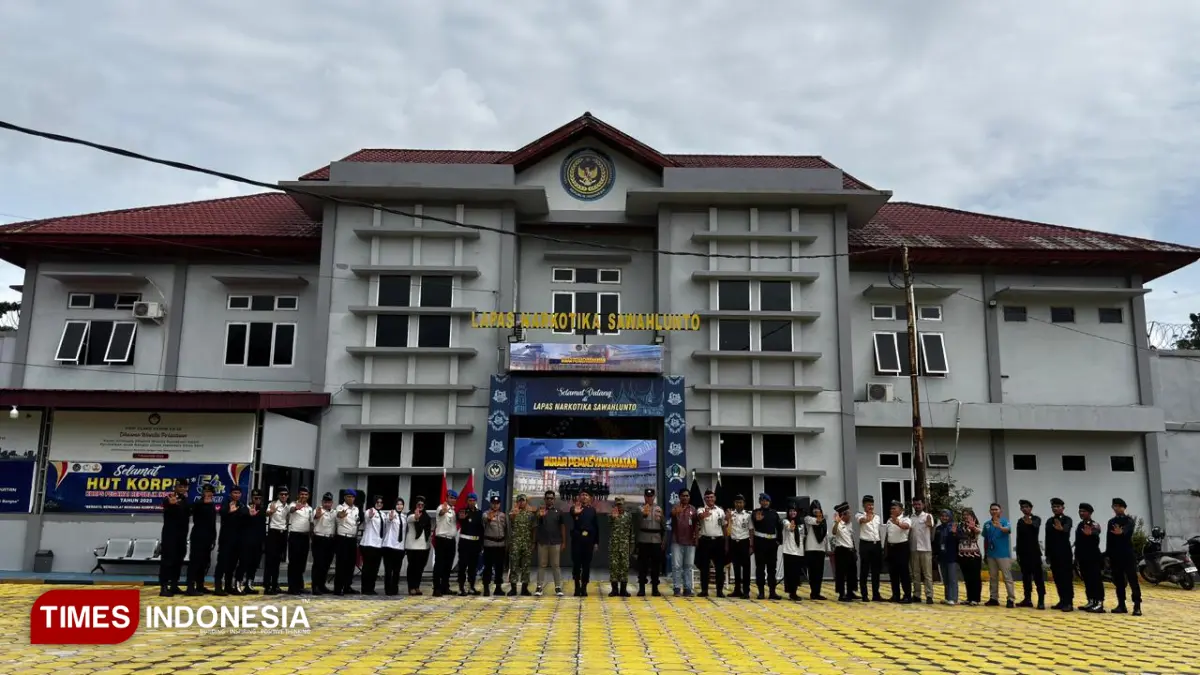 Kegiatan tes urine di Lapas Narkotika Sawahlunto