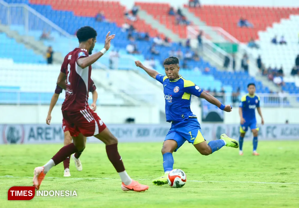 Arema FC PSM Makasar 2
