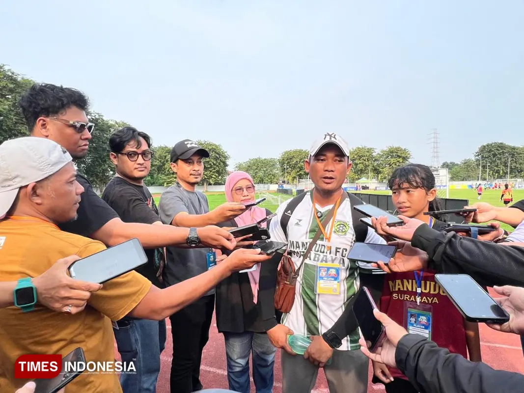 Pelatih Tim SDN Manukan Kulon
