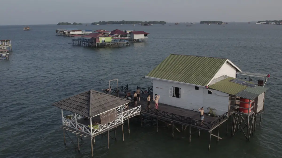 Wisata Villa di Tengah Laut Bontang Kuala