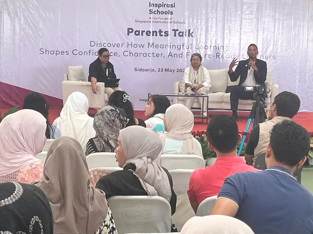diskusi Discover Our Cambridge Programme 2