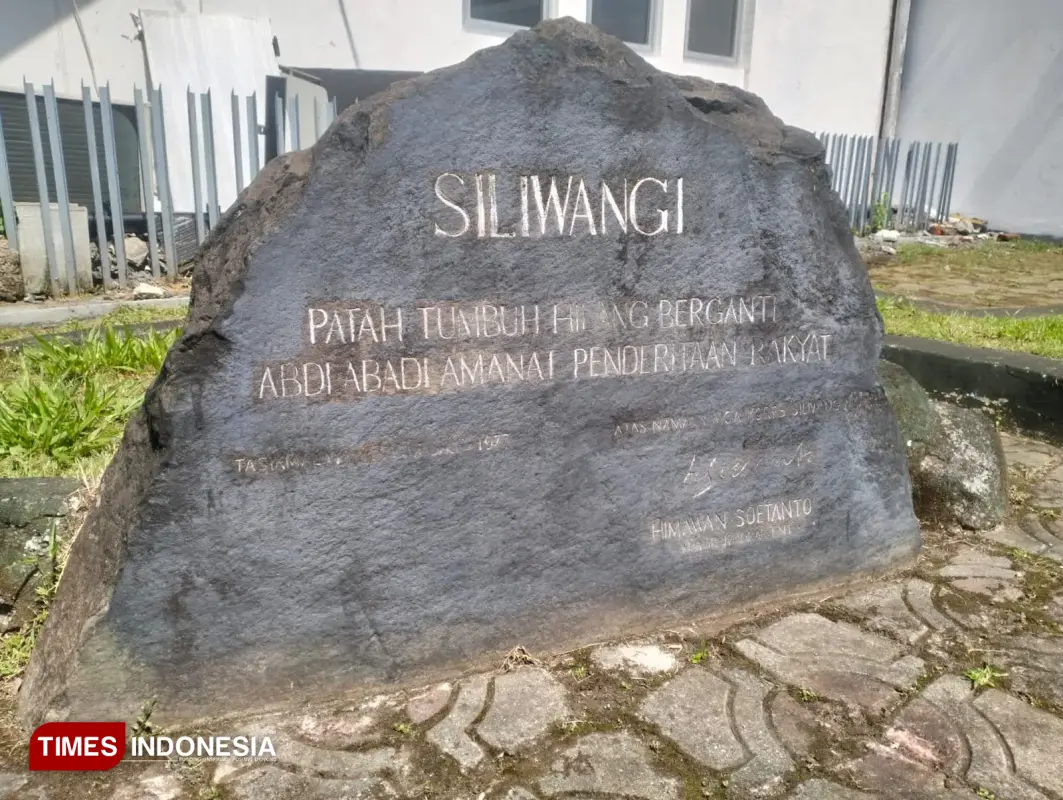 Monumen Pasukan Siliwangi di Jalan Otto Iskandardinata
