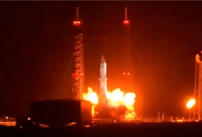 Roket Blue Origin 2