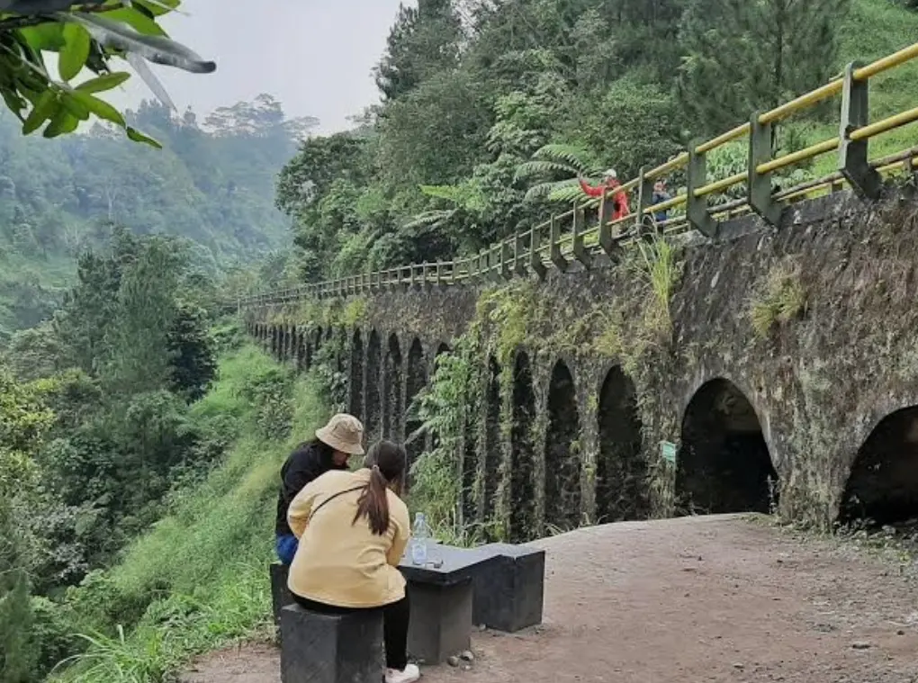 Jembatan Plunyon Kali Kuning Sleman: Warisan Kolonial yang Menyimpan Jejak Sejarah
