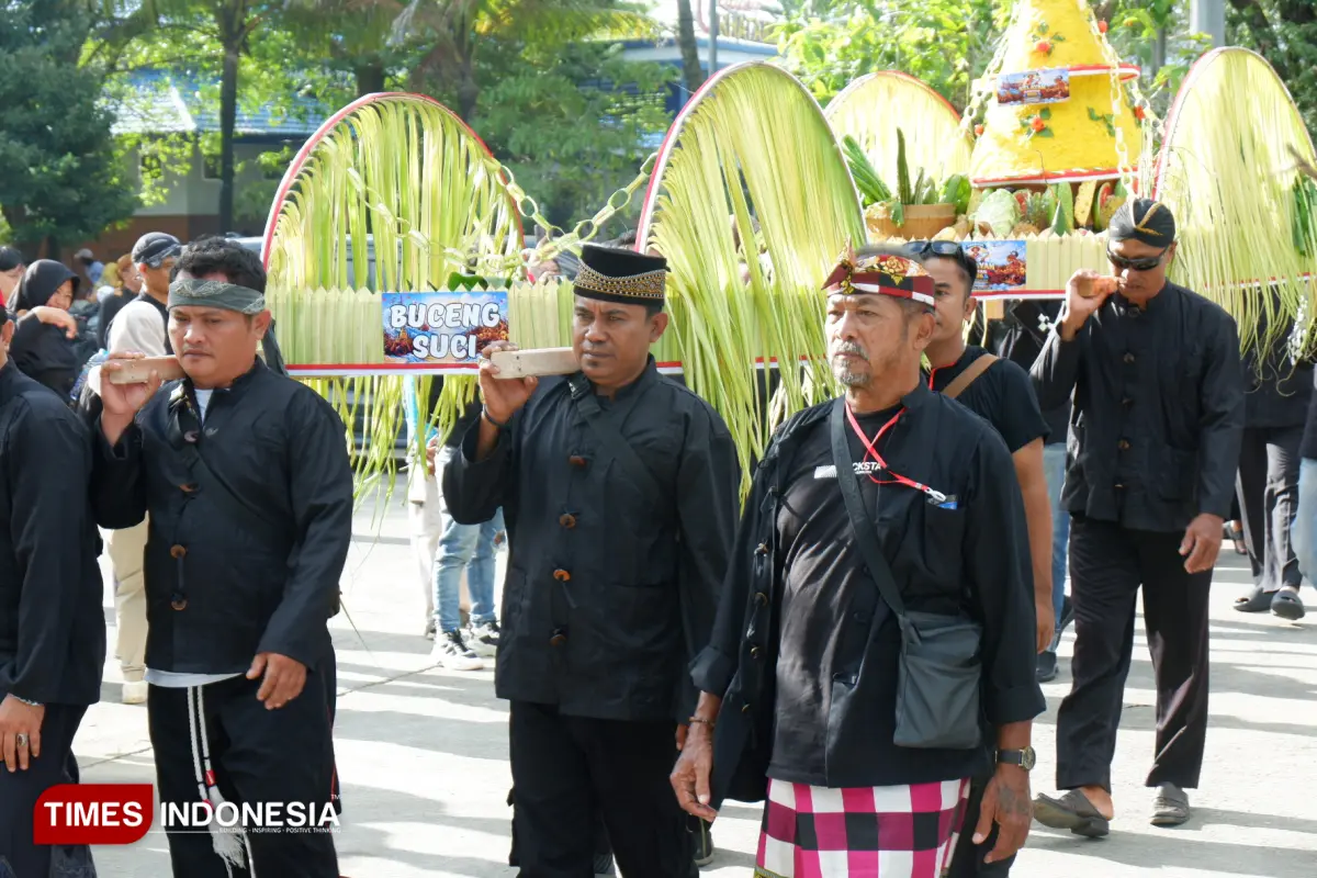 Larung Sesaji