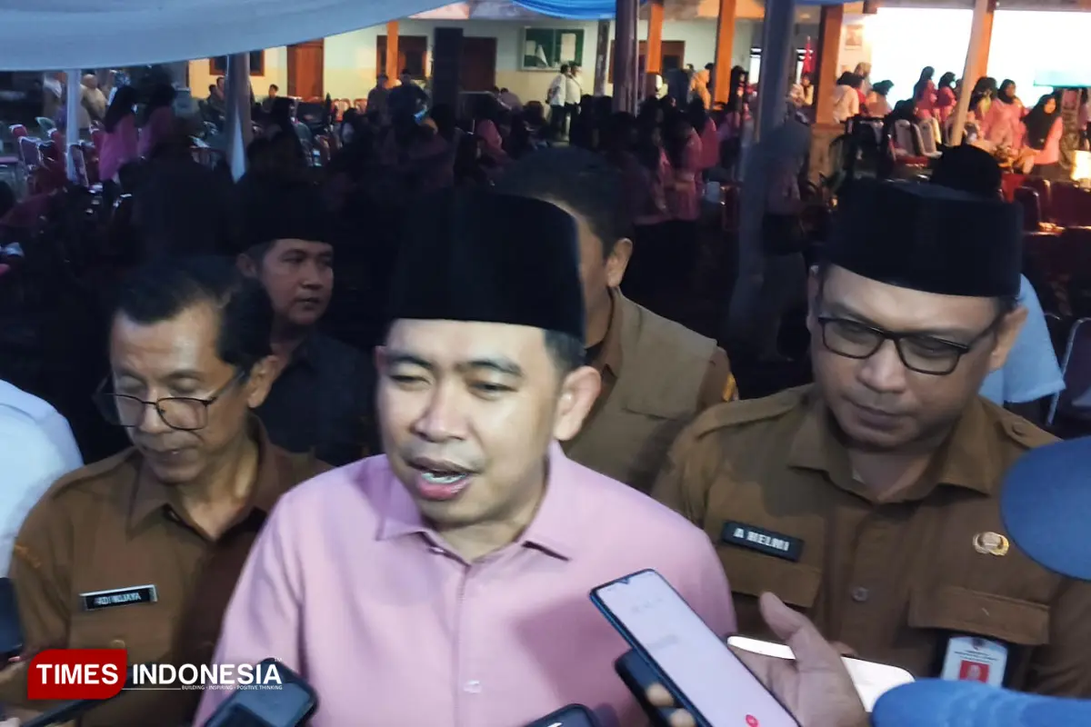Bupati Fawait: RT, RW, dan Kader Posyandu Adalah Ujung Tombak, Kesejahteraan Mereka Harga Mati