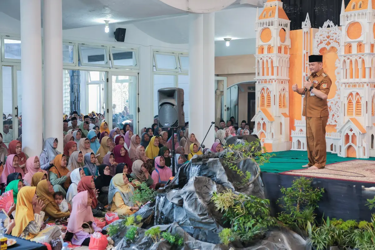Haul ke-66 KH Dalhar Watucongol, Gubernur Ahmad Luthfi Tekankan Persatuan dan Nasionalisme