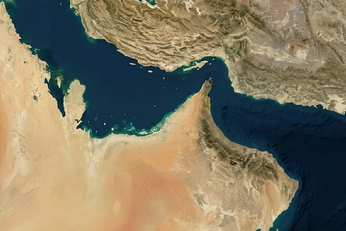 Iran Buka Selat Hormuz Saat Gencatan Senjata, AS Tetap Berlakukan Blokade Laut