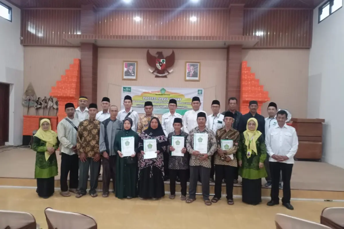 KUA Pujon Terapkan Digitalisasi Ikrar Wakaf, Lima Aset Ibadah Resmi Diikrarkan