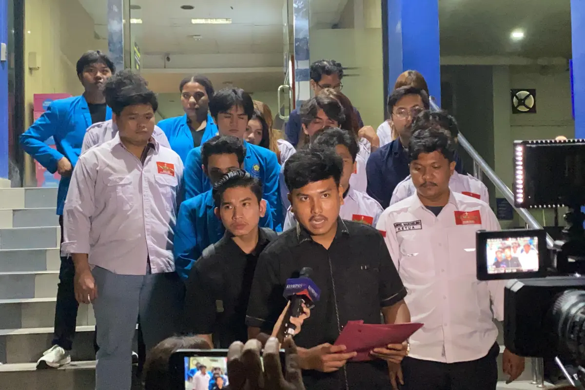 Laporkan Saiful Mujani, BEM KSI Komitmen Jaga Stabilitas Nasional