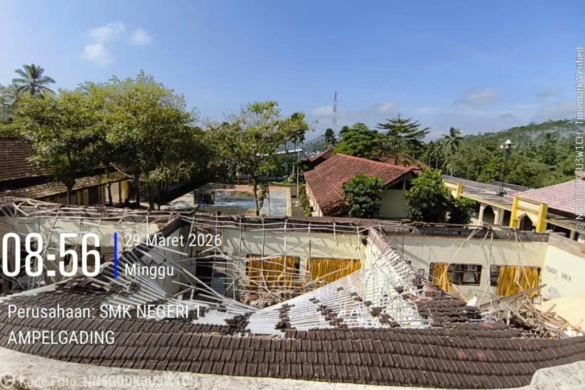 Akademisi UMM Malang Soroti Ambruknya Tiga Kelas SMKN 1 Ampelgading, Diduga Lemah Pengawasan Konstruksi