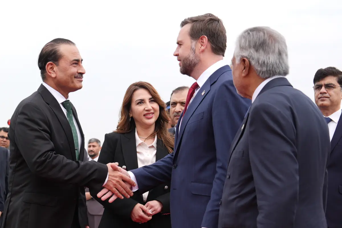 Perundingan 21 Jam AS–Iran Gagal Capai Kesepakatan, Pakistan Serukan Gencatan Senjata Dijaga