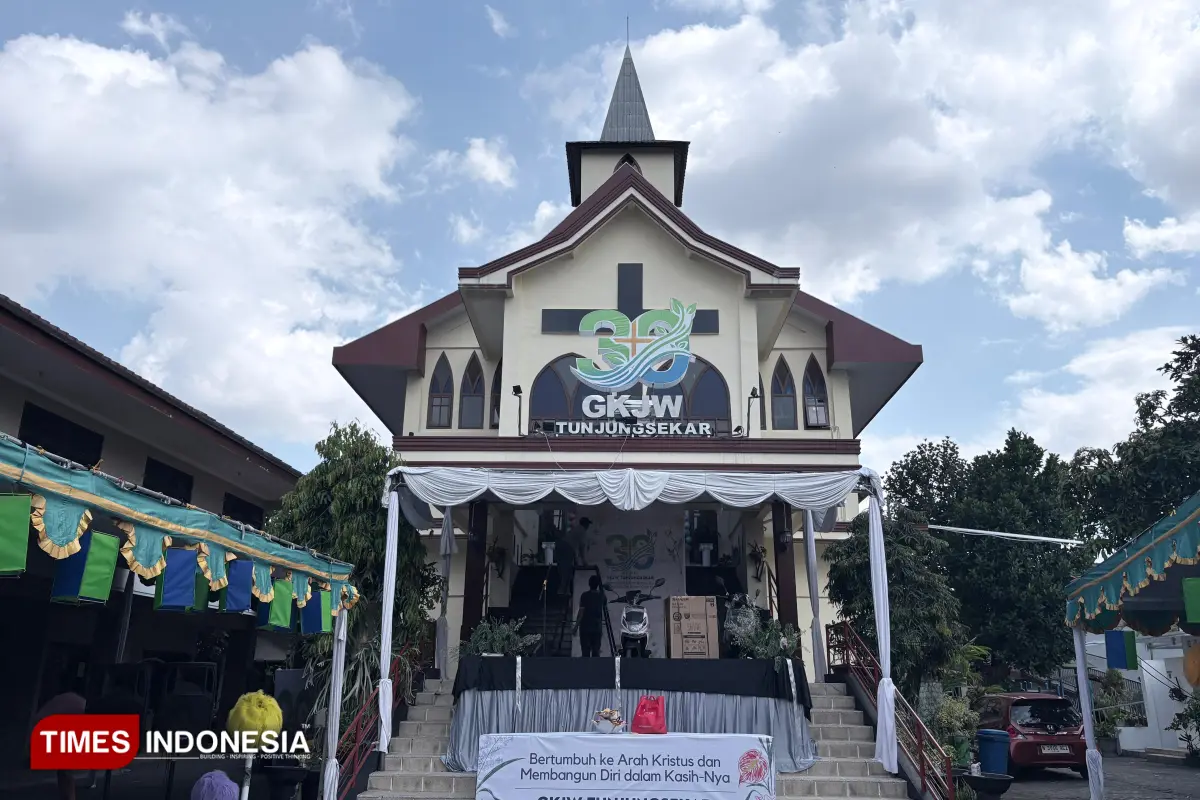 Menilik Sejarah GKJW Tunjungsekar yang Dibangun Atas Kebersamaan Jemaat