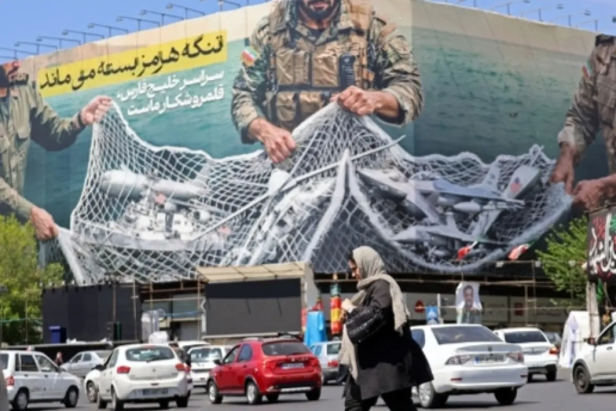 Iran Menilai Ancaman Blokade AS di Selat Hormuz Konyol dan Menggelikan