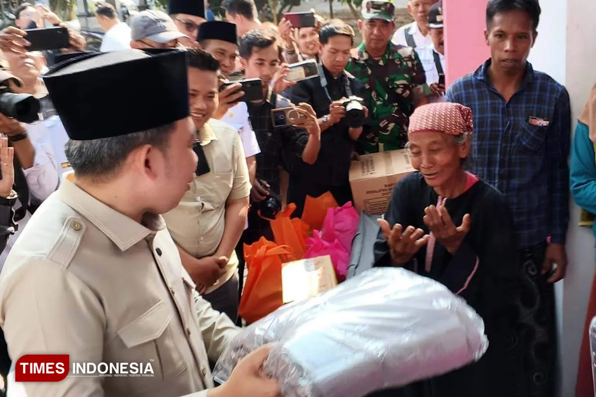 Bupati Fawait Tinjau Hasil Bedah Rumah 2025, Targetkan 1.000 Unit RTLH