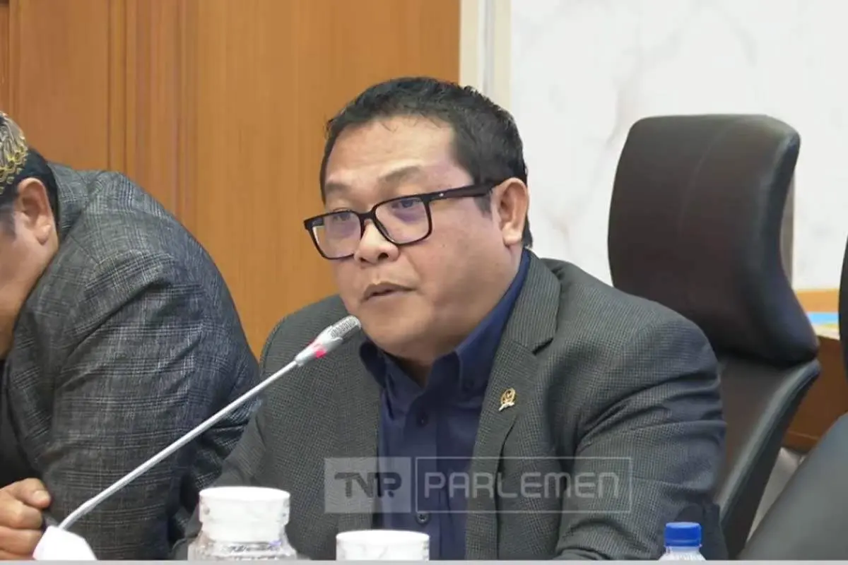 Krisis Tenaga Penyuluh, Legislator PDIP Sonny T Danaparamita Ingatkan Pemerintah Soal Konstitusi