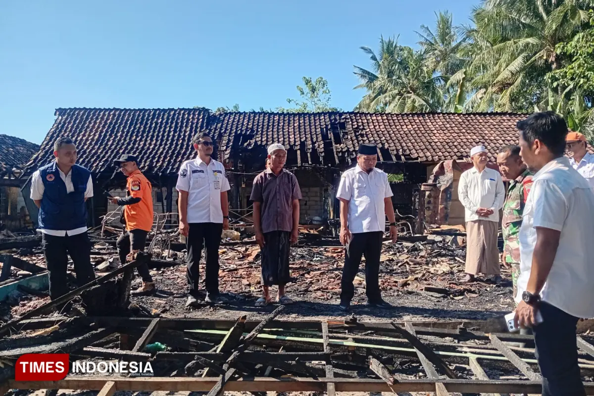 Dua Rumah Warga Bondowoso Ludes Terbakar, Pemkab Bantu Perbaikan