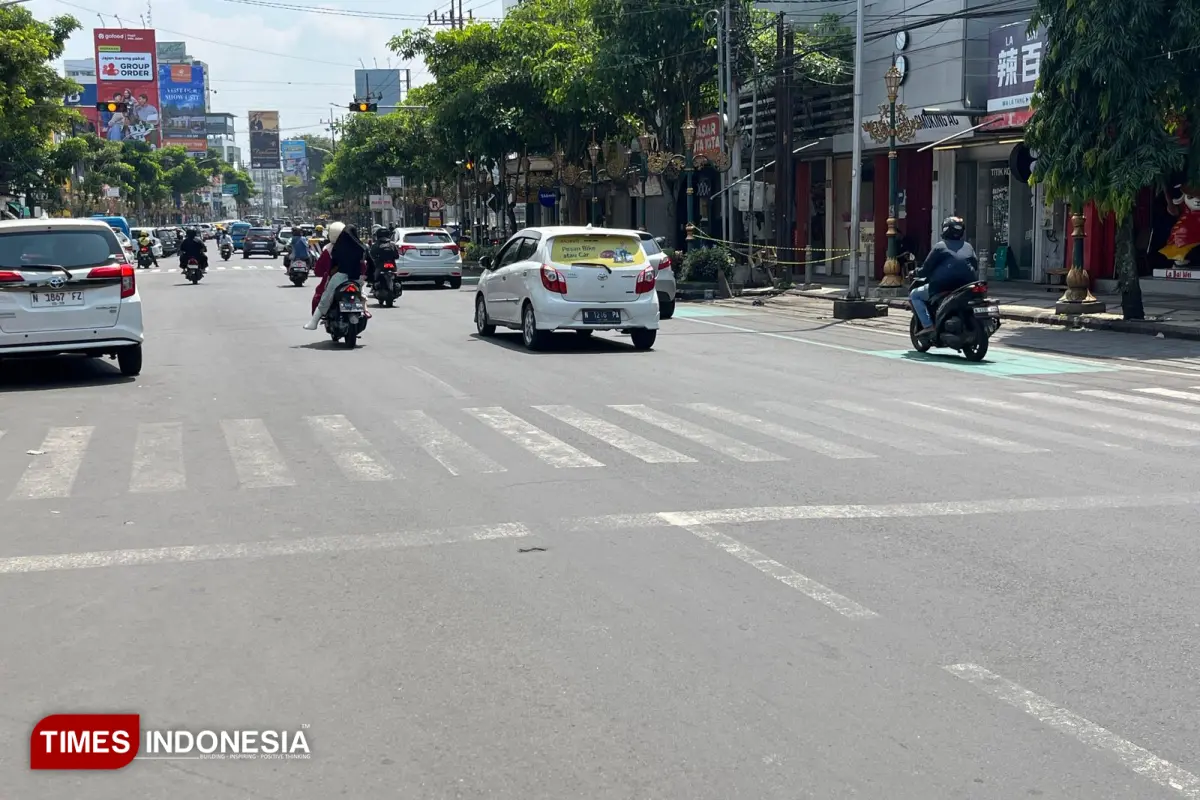 rambu dan marka tak layak 3
