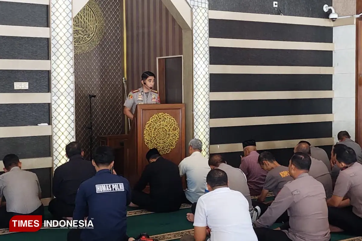 Beri Kultum, Kapolresta Banyuwangi Ingatkan Menjaga Ibadah