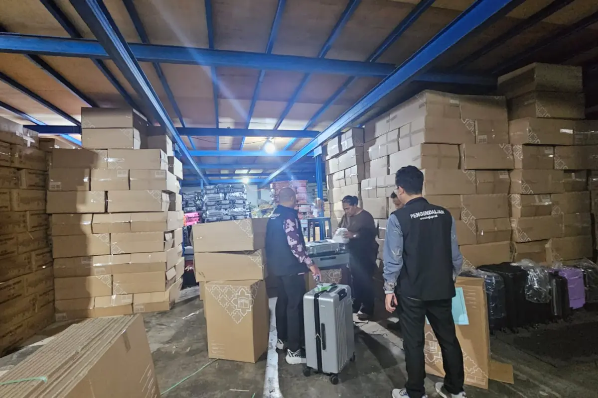 Distribusi Koper Jemaah Haji Dipastikan Tepat Waktu, Kemenhaj Lakukan Sidak Intensif