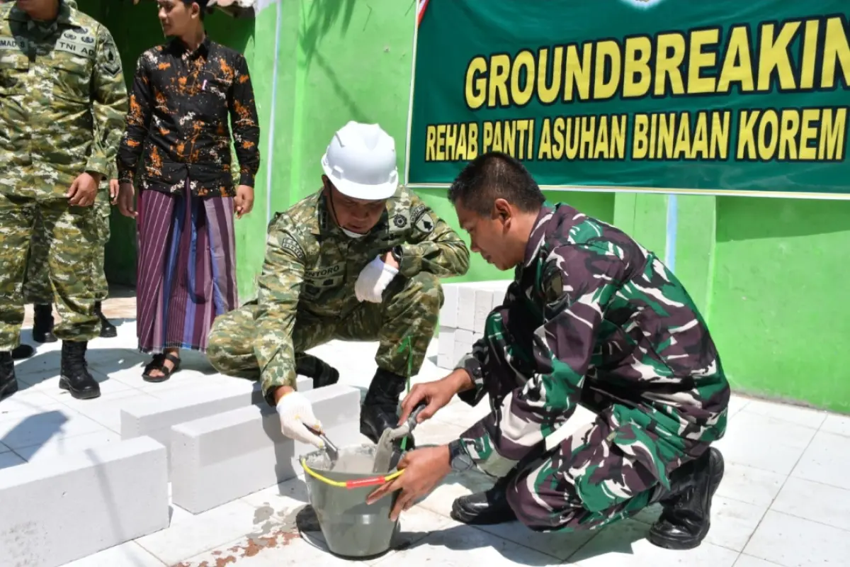 Dandim Ponorogo Dampingi Danrem/Dsj Lakukan Peletakan Batu Pertama Rehabilitasi PA Kanzul Huda