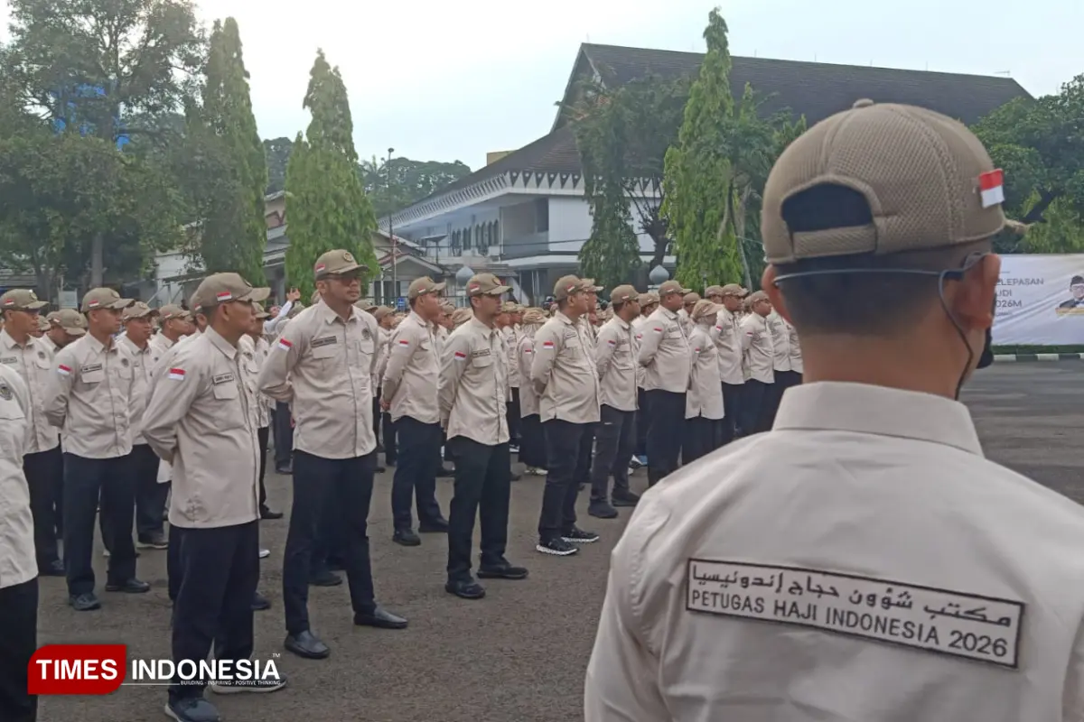 Kemenhaj Lepas 460 Petugas Haji 2026, Ingatkan Kesiapan Fisik dan Mental