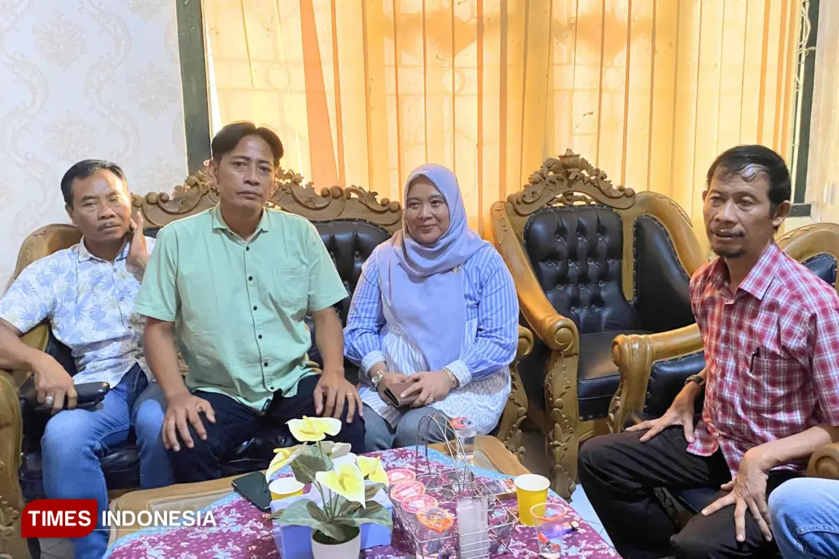 Redam Gejolak Seleksi Perangkat Desa Sumber, DPMD Rembang Fasilitasi Audiensi Warga