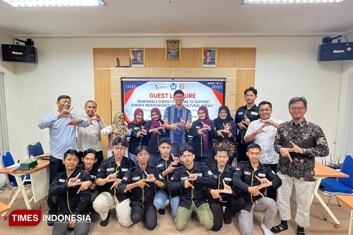 Prodi Teknik Elektro UNIPMA Madiun Gelar Guest Lecture Internasional Bahas Energi Terbarukan dan AI dalam Pembelajaran