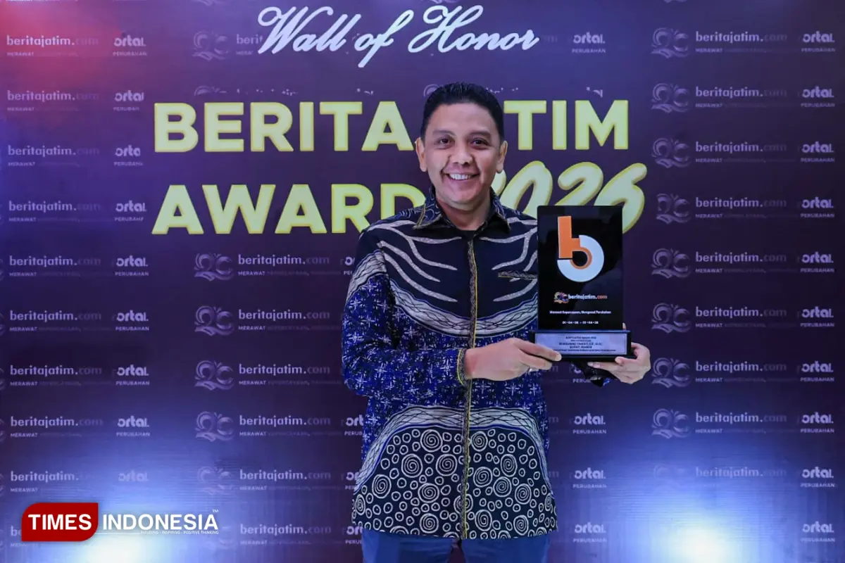 Sukses Benahi Data Kemiskinan, Bupati Jember Sabet Penghargaan Penguat Demokrasi