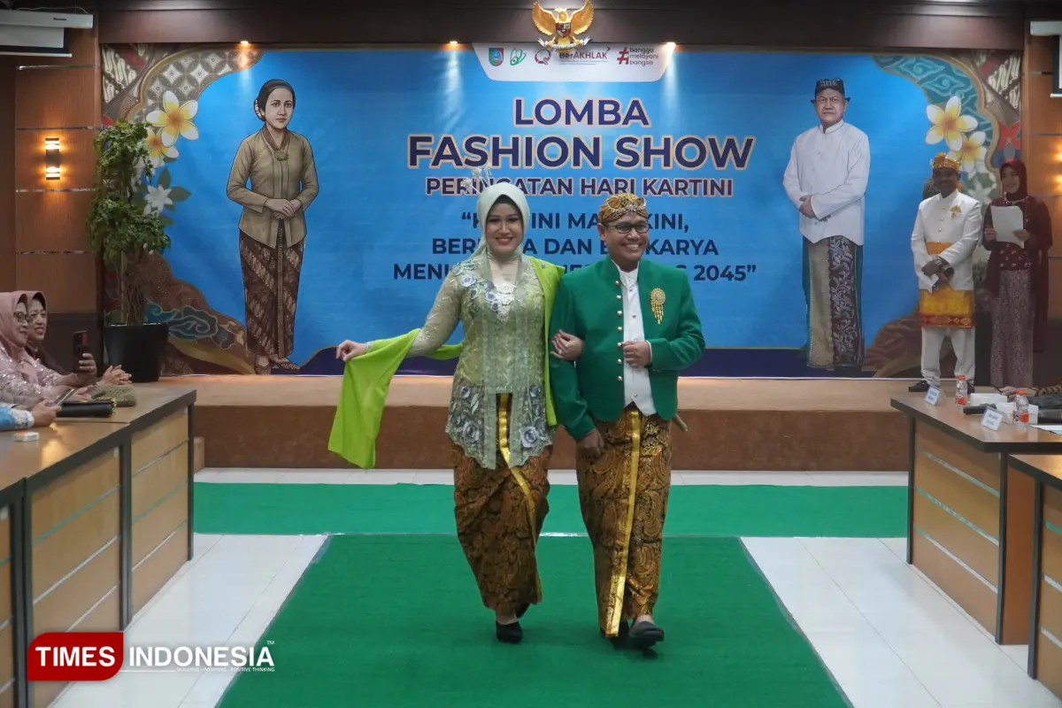 Semangat Kartini Hidup di RSUD Jombang, Pegawai Tampil Anggun dalam Fashion Show