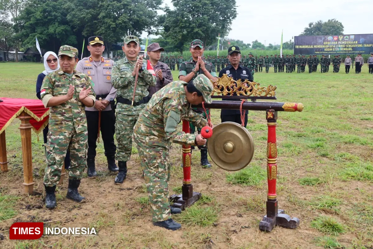Bupati Rembang Resmi Buka TMMD Sengkuyung Tahap II di Desa Waru