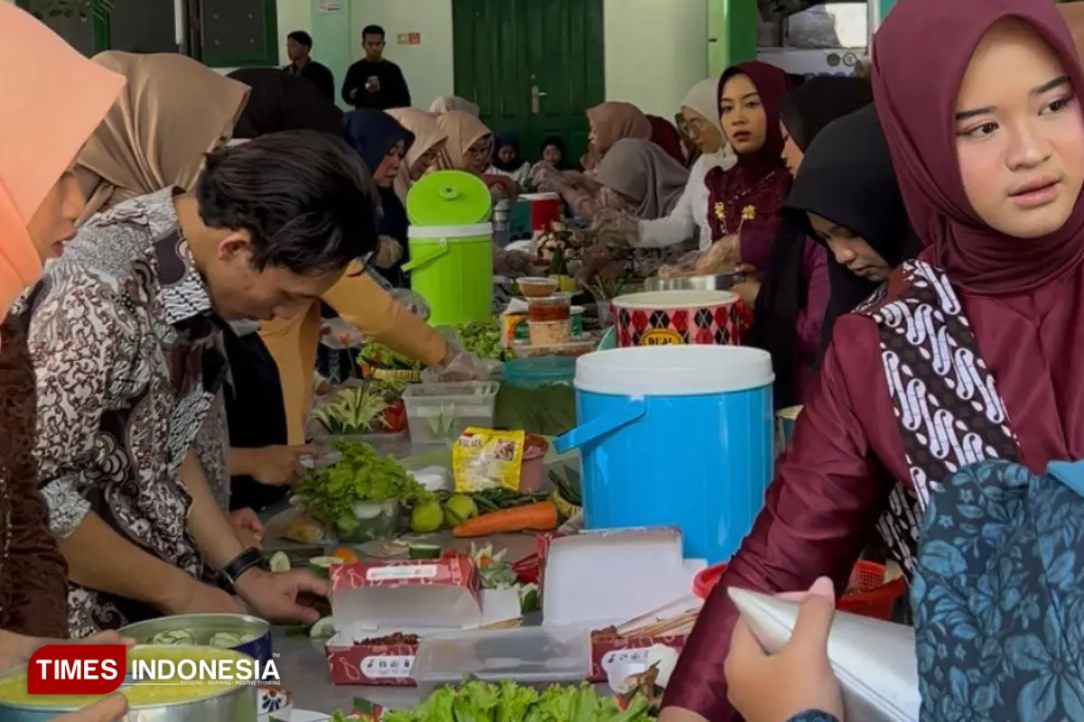 Harmoni Tradisi dan Modernitas di Kampus AKAFARMA Sunan Giri Ponorogo