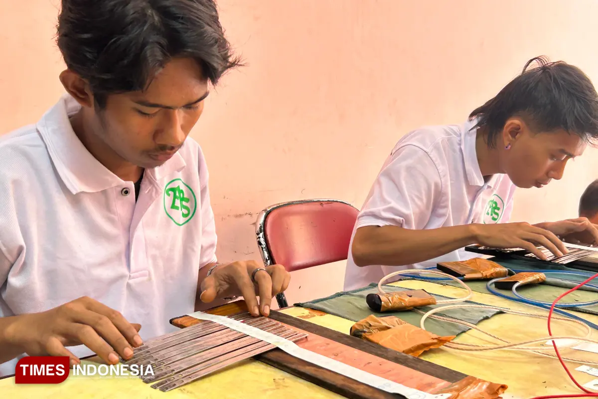 Simpan Data Jemaah, Gelang Jemaah Haji Tahan Karat dan Tahan Api