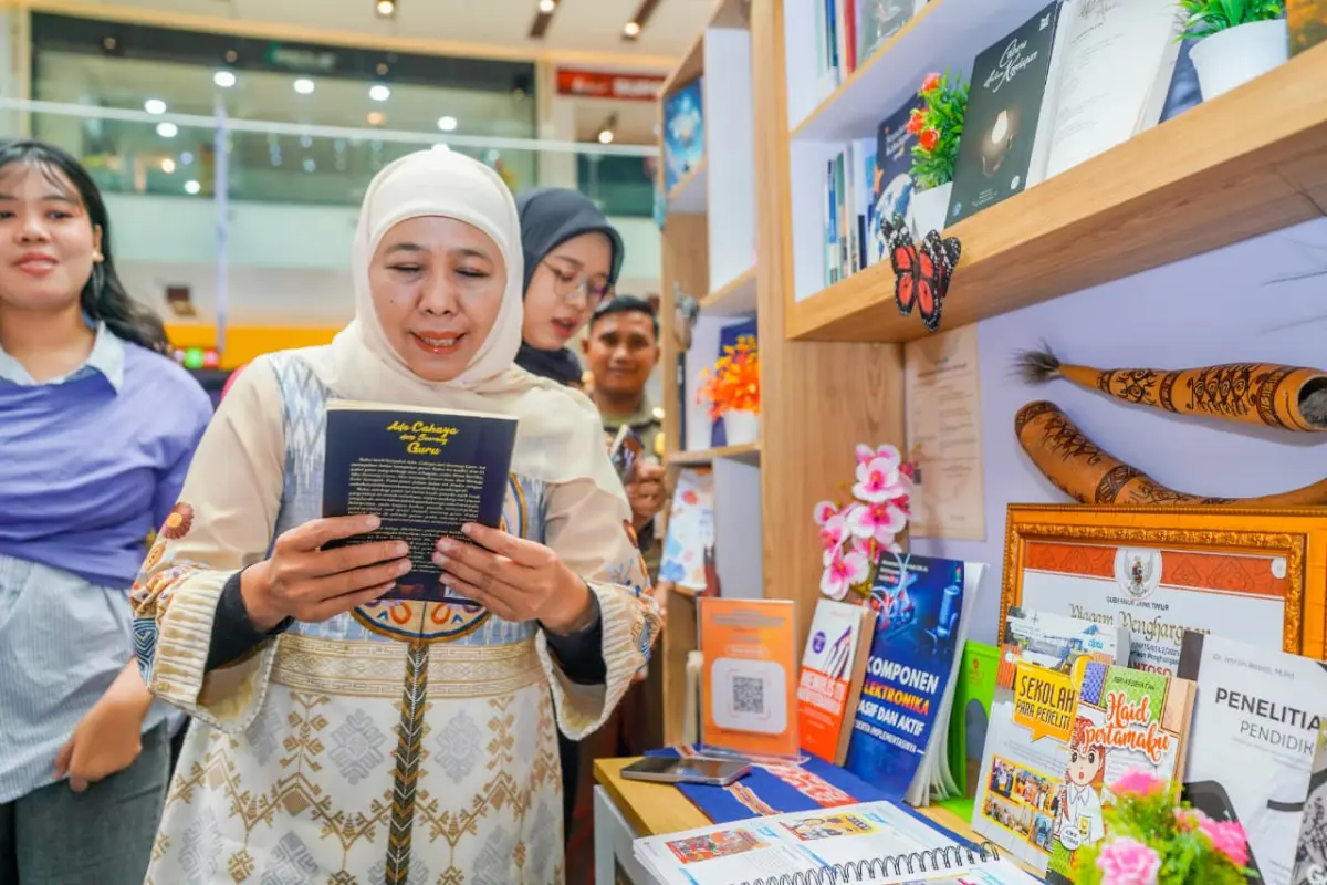 Gubernur Khofifah Ajak Perkuat Budaya Membaca, Wujudkan SDM Berdaya Saing Global