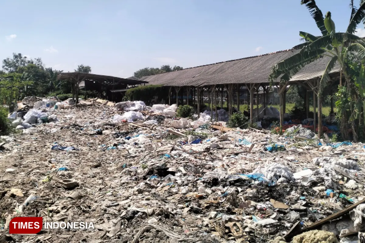 Aktivitas Pembuangan Limbah Industri di Sidayu Gresik Ditutup, Pelaku Terancam Sanksi Berat