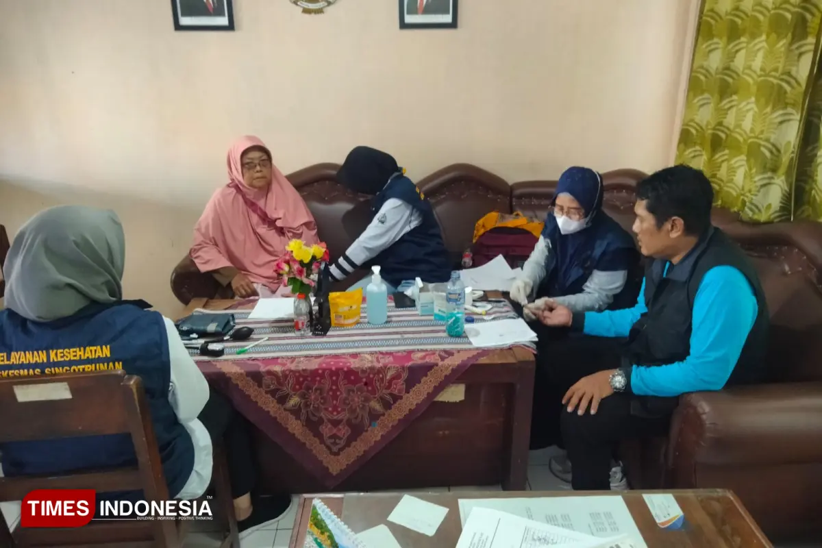 Dekatkan Layanan Medis, Terminal Blambangan Banyuwangi Jadi Pos Kesehatan Gratis Masyarakat