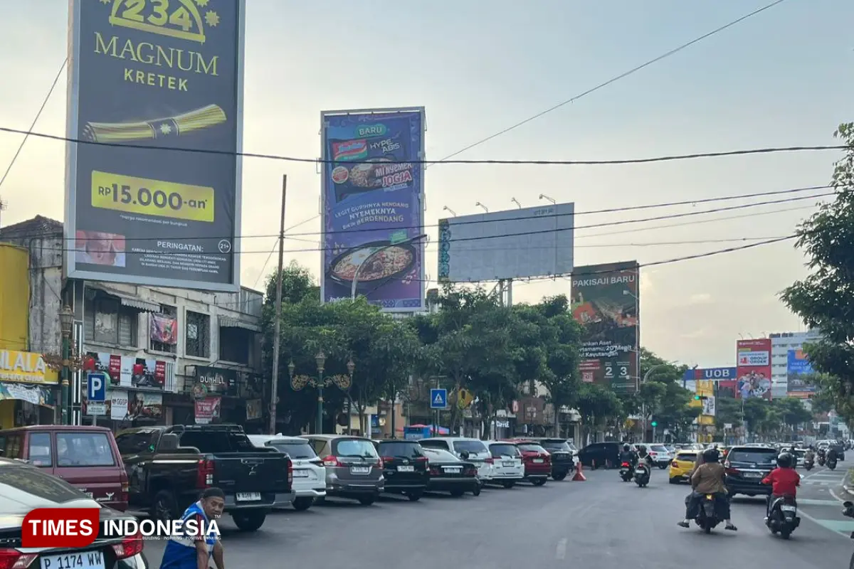 DPRD Kota Malang Dorong Perda Penataan Reklame dan Kabel, Perintah Presiden Harus Segera Dieksekusi