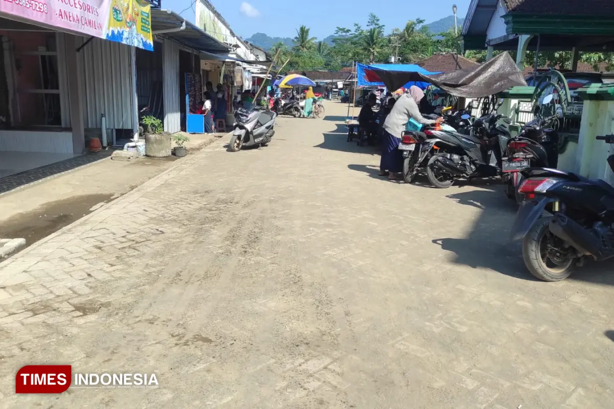 Pembangunan Terminal Desa Sarongan Banyuwangi Tuntas, Warga Kian Nyaman